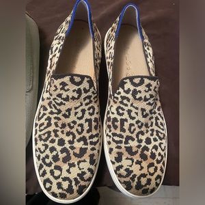 Authentic Rothy’s slip on Desert Cat/cheetah print size 11